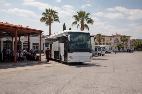 Çeşme otogar arrival
